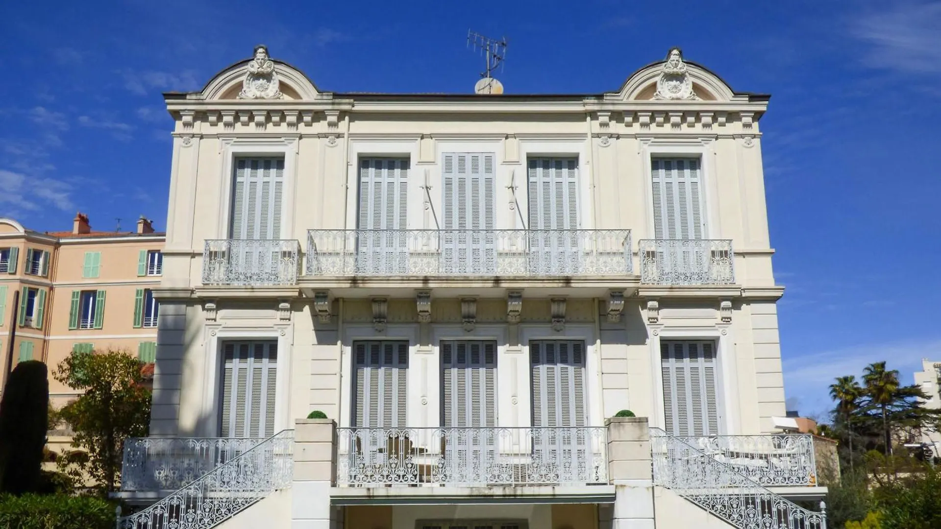 קאן Villa Divona - 1 Bedroom Apartment, Pool & Beach 5Min Away